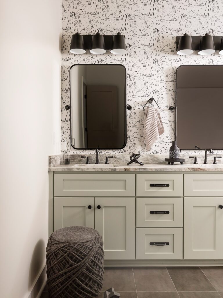 Custom American Cabinet Builder Video Portfolio Playlist - Athens, Decatur, Madison, Huntsville AL and surrounding Tennessee Valley